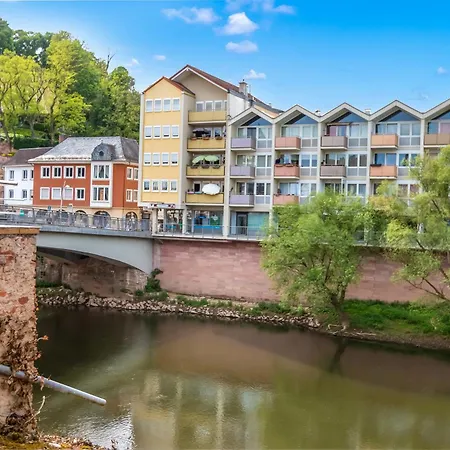 I Altstadt Am Wasser Mit Garten 公寓 巴特克罗伊茨纳赫